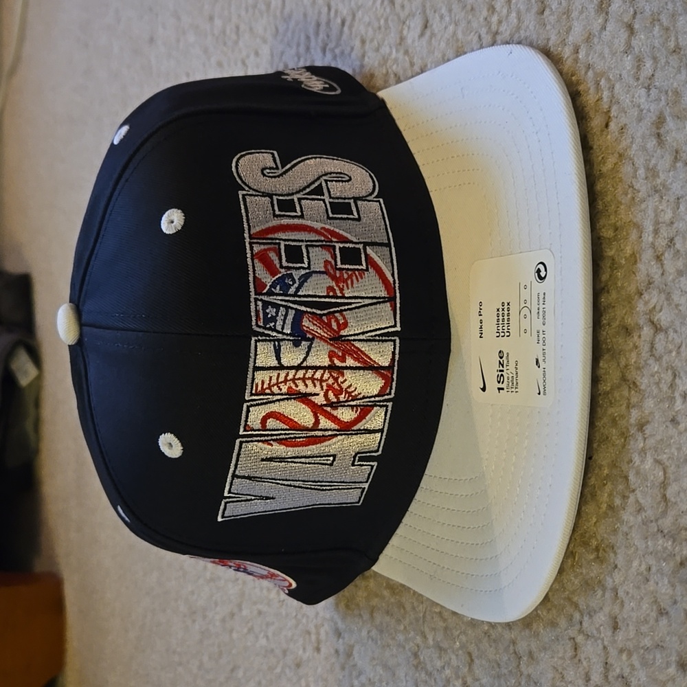 New York Yankees Nike Snapback